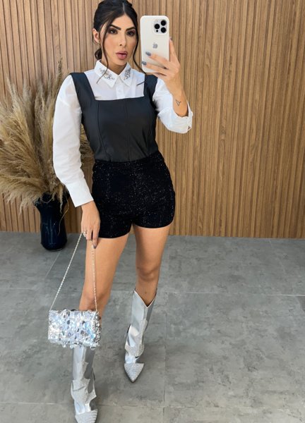 Short Pedrarias Super Luxo - Preto