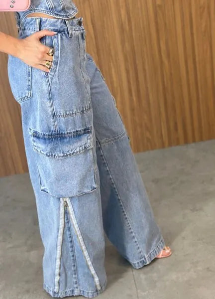 Calça Jeans Cargo Alcance - Lavagem Média