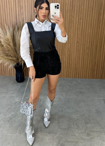 Short Pedrarias Super Luxo - Preto